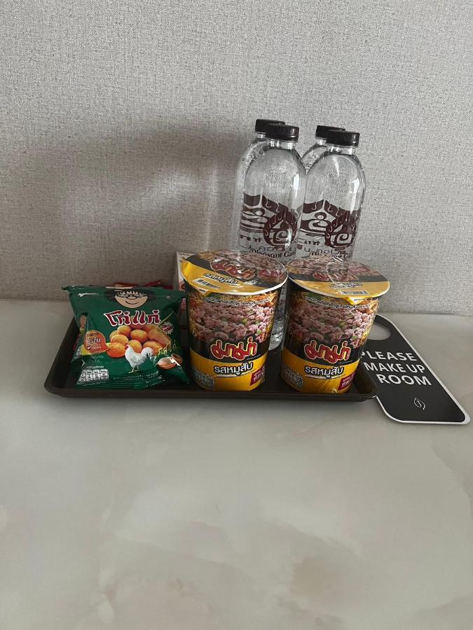 Pleasant Chiangmai Hotell Chiang Mai Exteriör bild