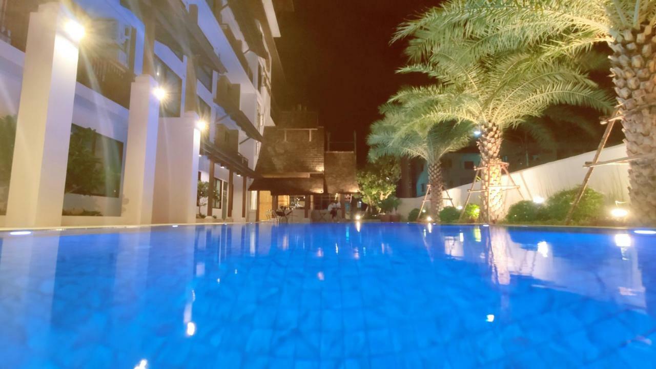 Pleasant Chiangmai Hotell Chiang Mai Exteriör bild