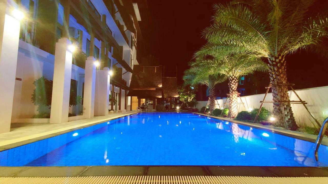 Pleasant Chiangmai Hotell Chiang Mai Exteriör bild